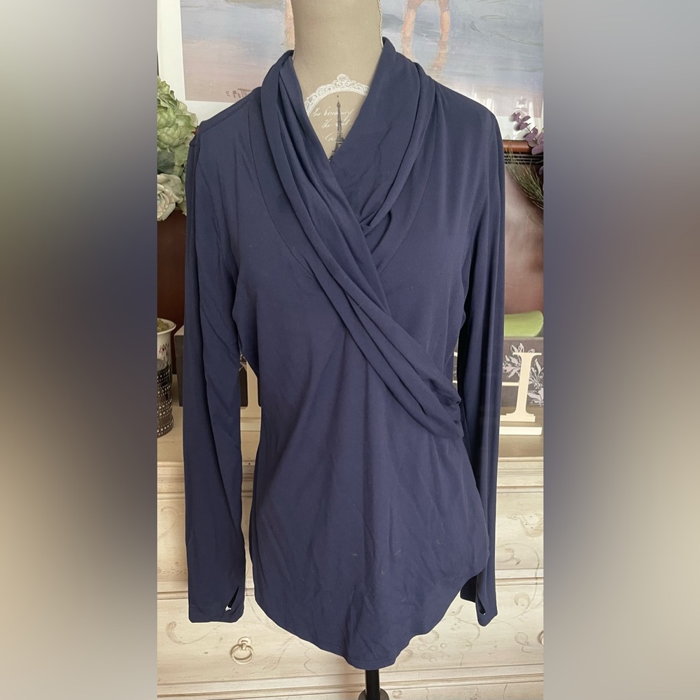 Athleta Navy Long Sleeve Top